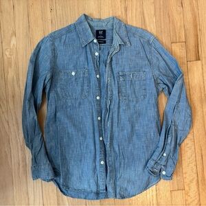 Gap Men's Blue Denim Shirt | Size Small